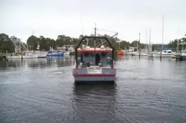 Contracting/fishing VESSEL