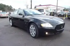 2010 Maserati Quattroporte Base