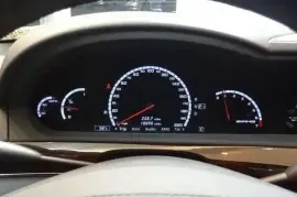 2011 Mercedes-Benz S63 AMG