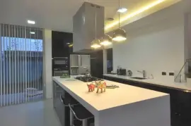The Modern Residence