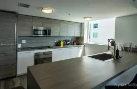 2 bd 3 ba 1686 sqft- Condo for sale